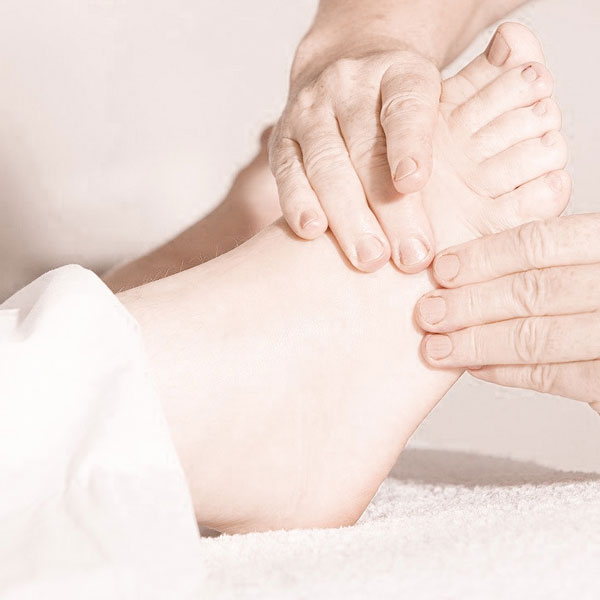 Fußreflexzonen-Therapie - Vitapraxis Patrizia Schüss - Heilpraktikerin und Kinesiologin